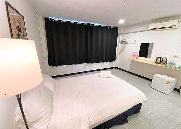 Apartahotel Xx Go Bts Ari Bangkok